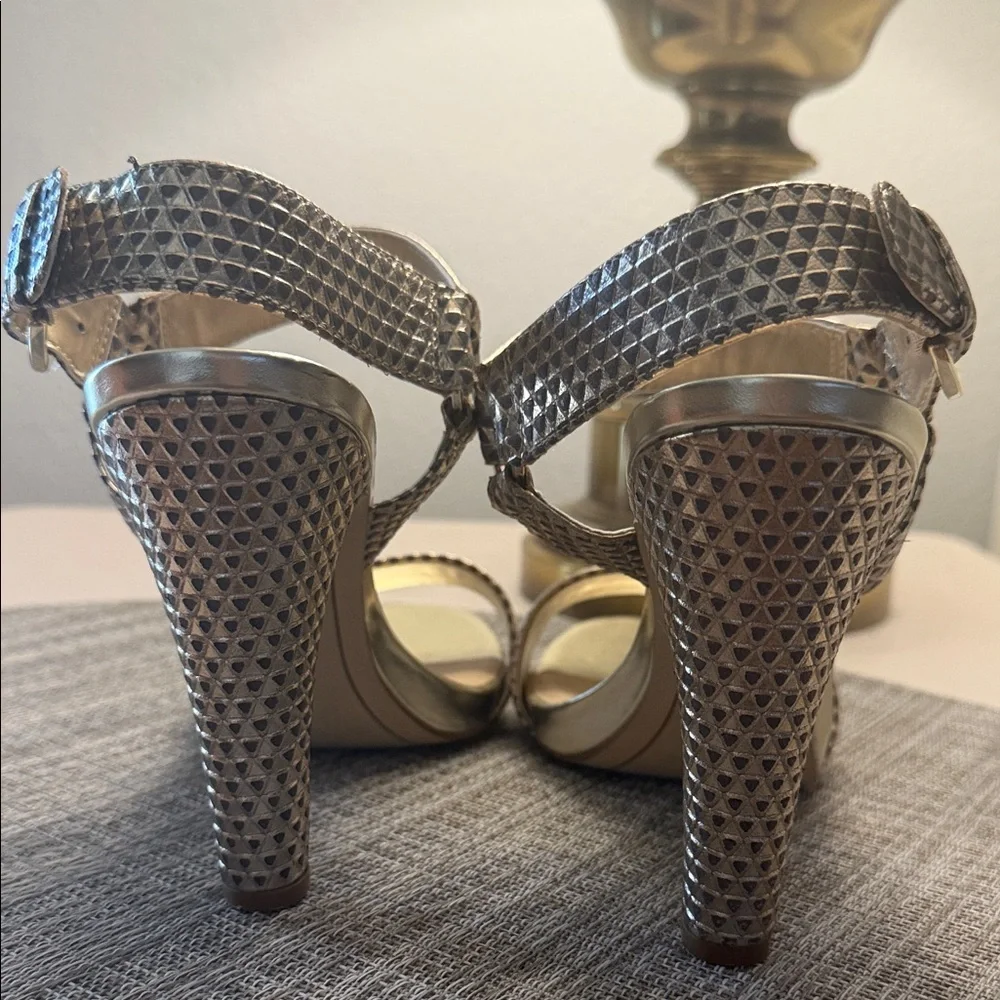 Karl Lagerfeld Gold Women's Heels - Picture 4 of 6